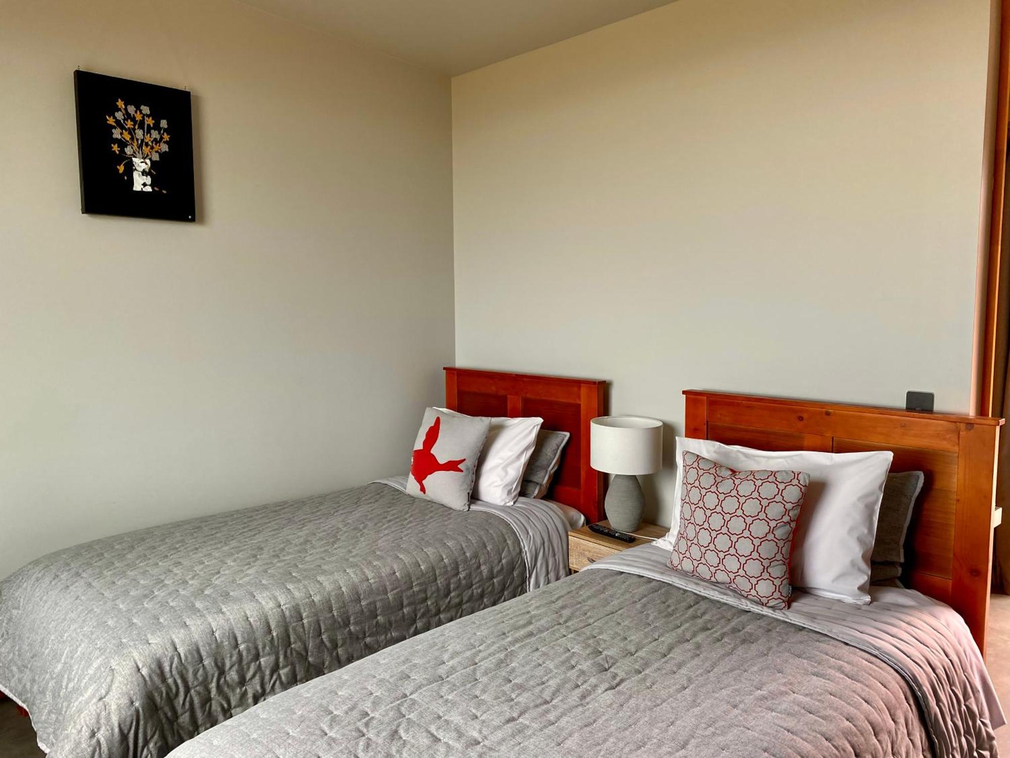 “The Cliffs” Humpridge View Motels Tuatapere Exterior foto