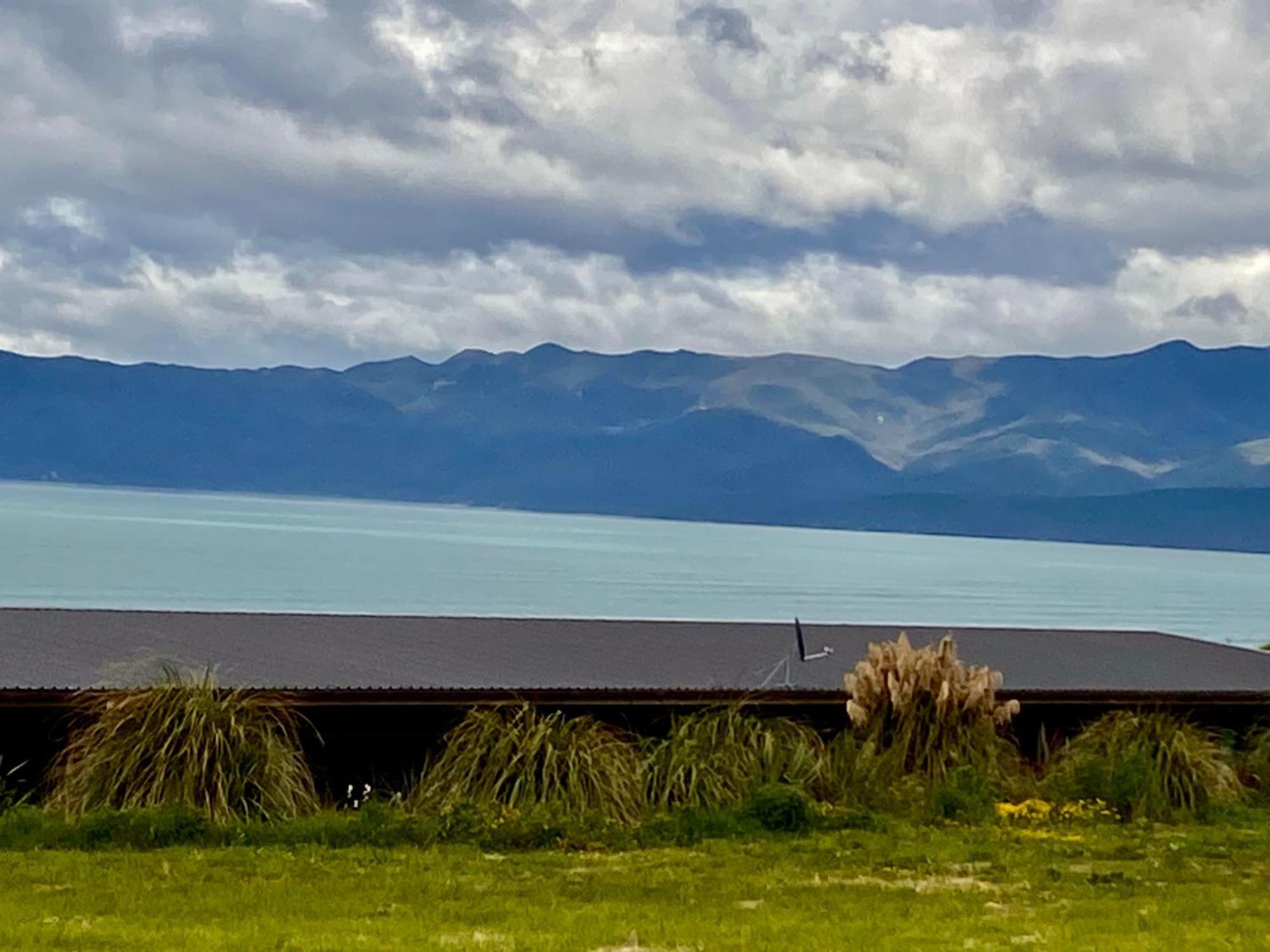 “The Cliffs” Humpridge View Motels Tuatapere Exterior foto